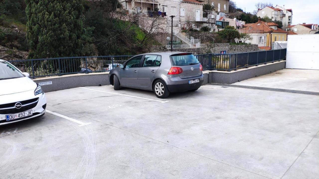 شقة Nomad Dubrovnik + Free Parking المظهر الخارجي الصورة