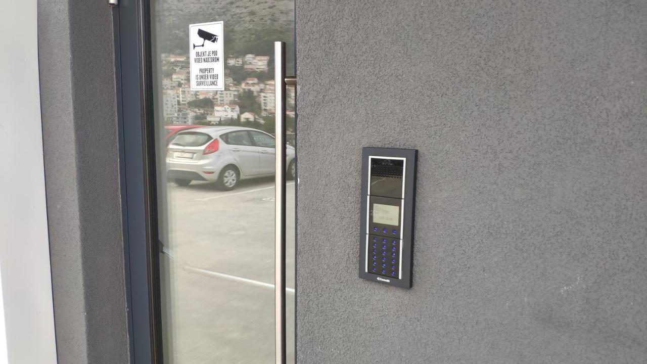 شقة Nomad Dubrovnik + Free Parking المظهر الخارجي الصورة